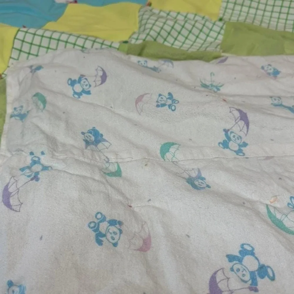 Vintage Multicoloured hand tied‎ patchwork quilt with a retro vibe